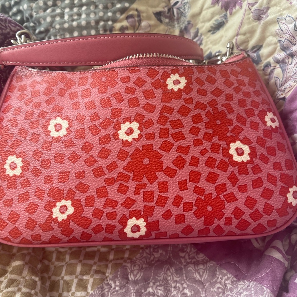 Coach Teri Pink Red and White Floral Print  Shoulder Bag - Picture 2 of 2